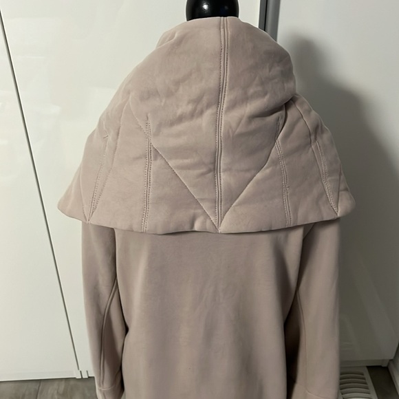 BAGATELLE NWOT Quilted Drape Open Cardigan Jacket, Size M/L - Picture 5 of 13